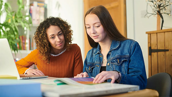 Tutors in Brighton with Headway Tutors